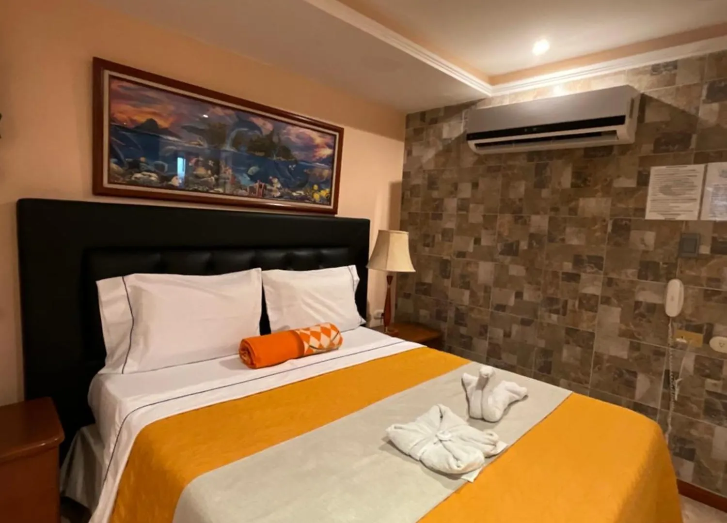 Hotel Muevete Por Vargas Catia La Mar Venezuela